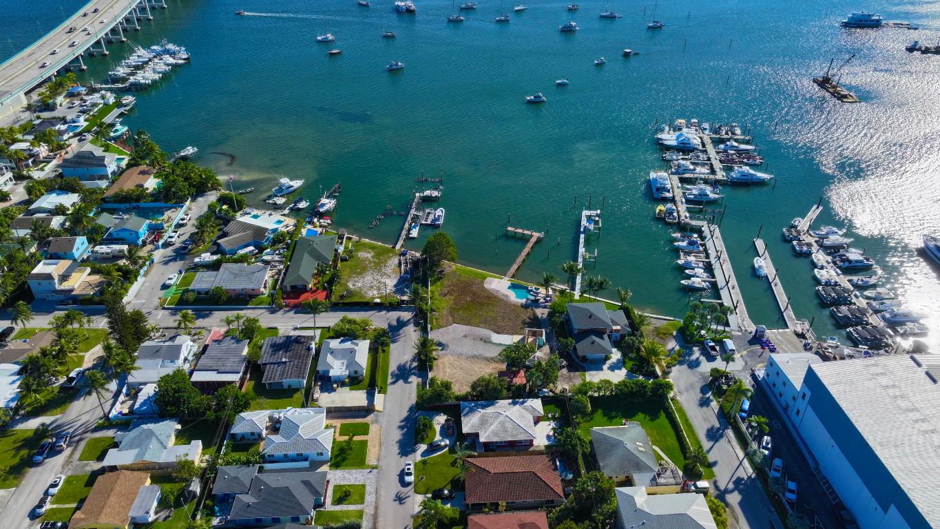 LAKEVIEW PARK 2ND ADD IN - Residential