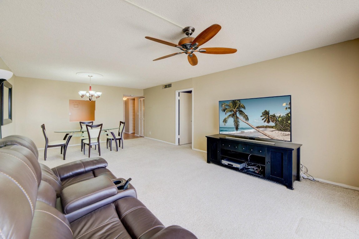 GOLDEN HORN - Residential