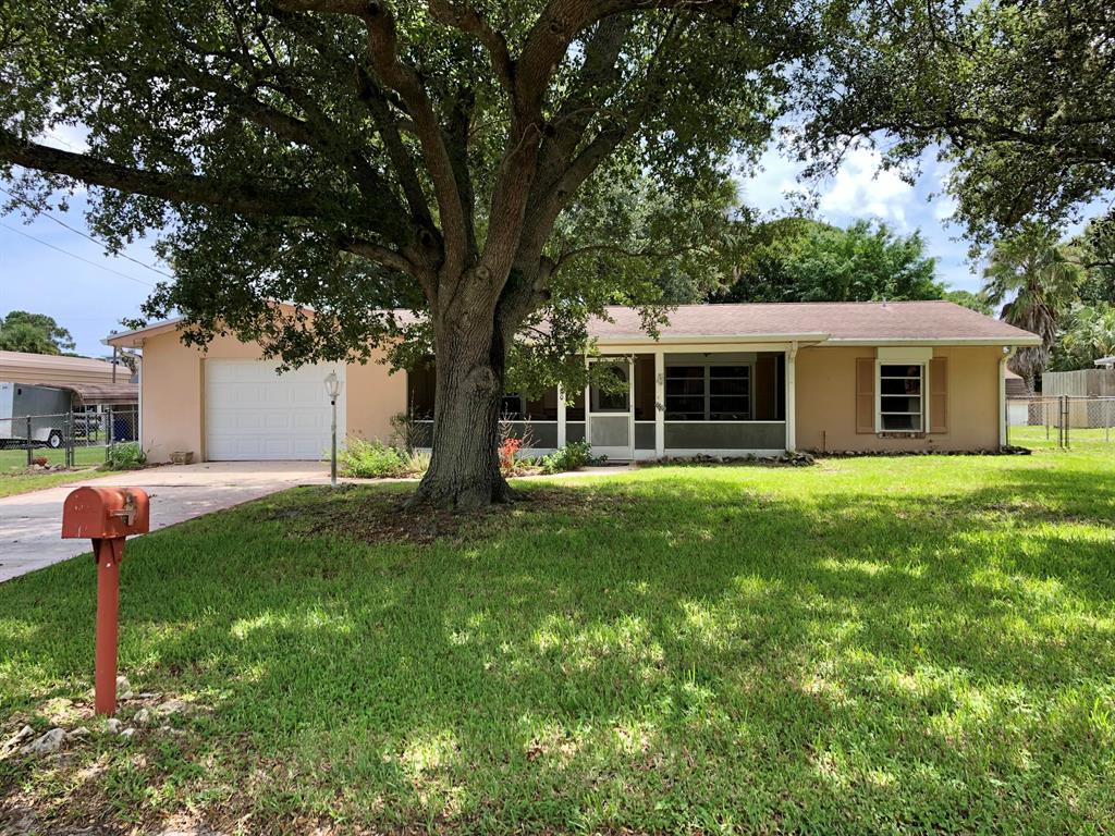 Photo of 6000 Birch Drive, Fort Pierce, FL 34982 (MLS # R10735234)