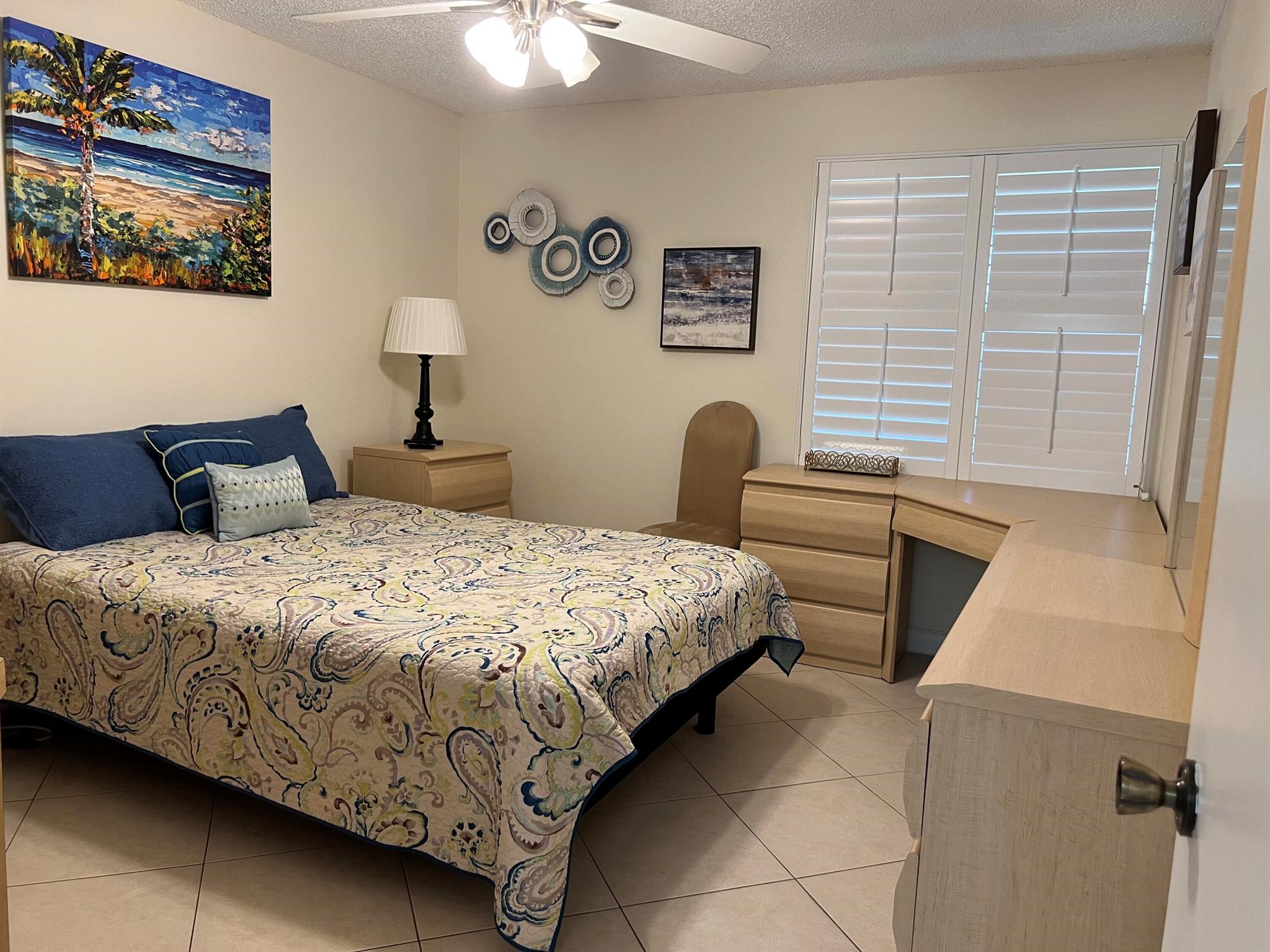 KINGS POINT NORMANDY COND - Residential Lease