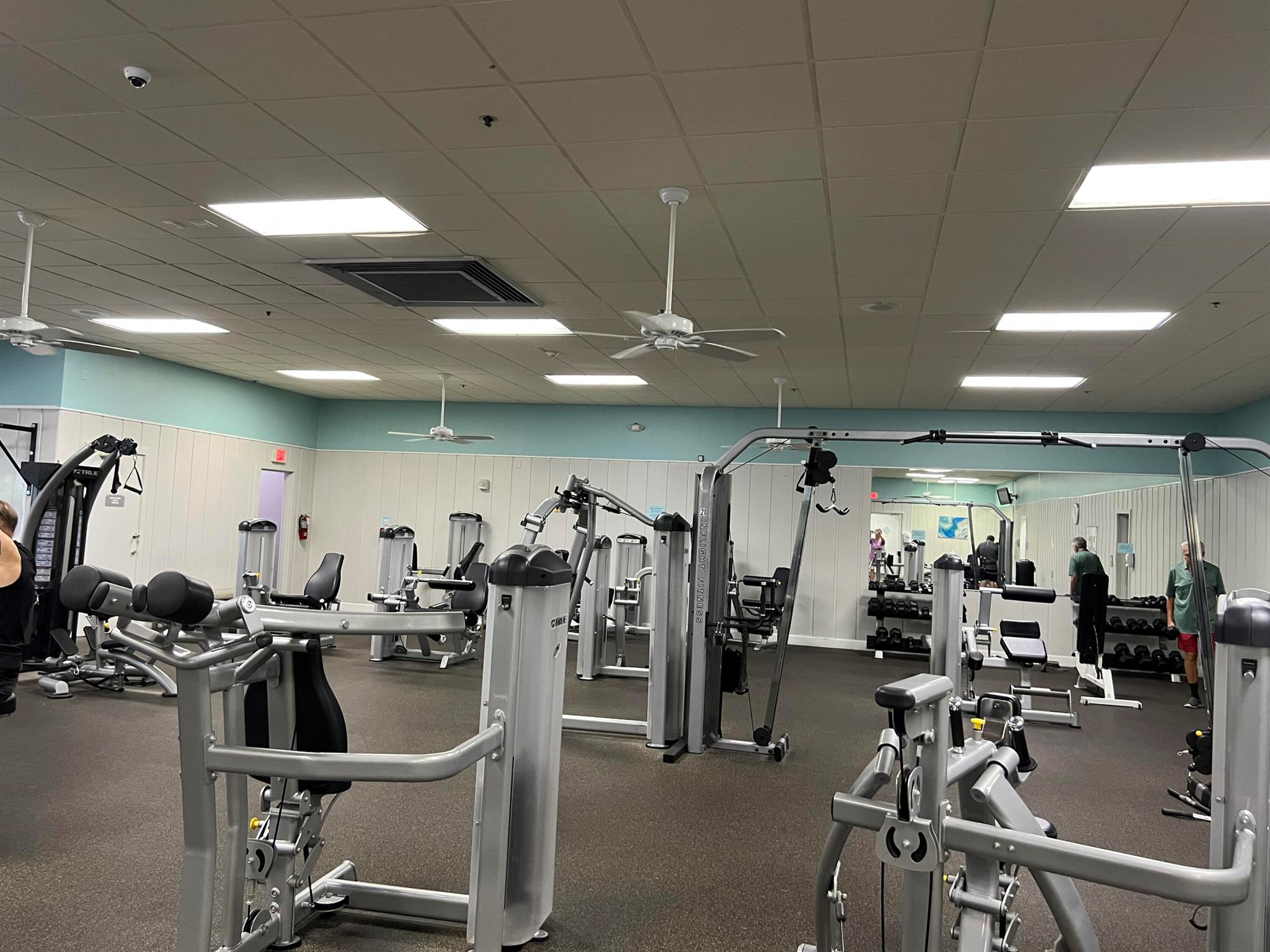 KINGS POINT NORMANDY COND - Residential Lease