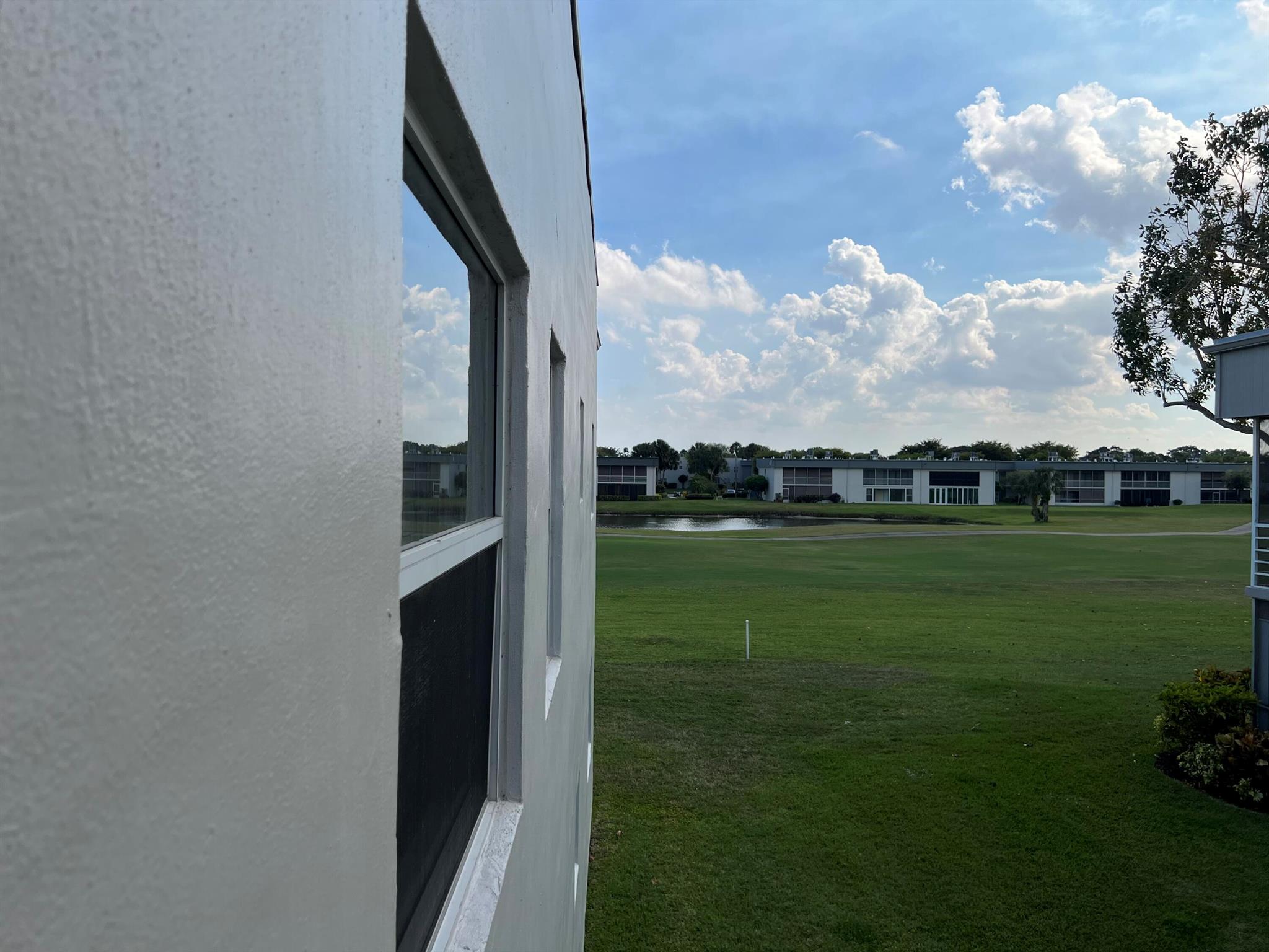 KINGS POINT NORMANDY COND - Residential Lease