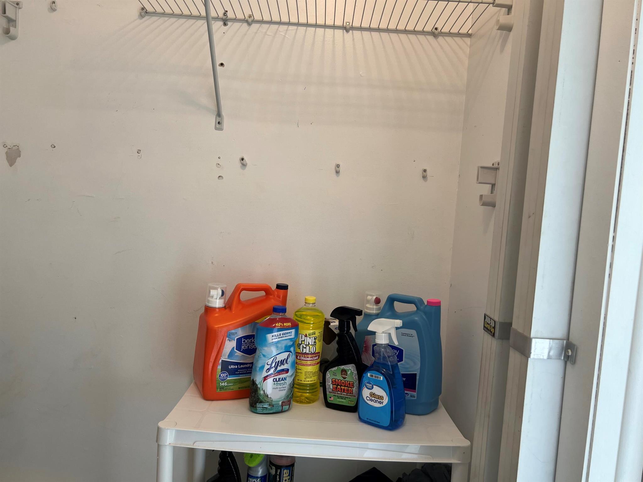 KINGS POINT NORMANDY COND - Residential Lease