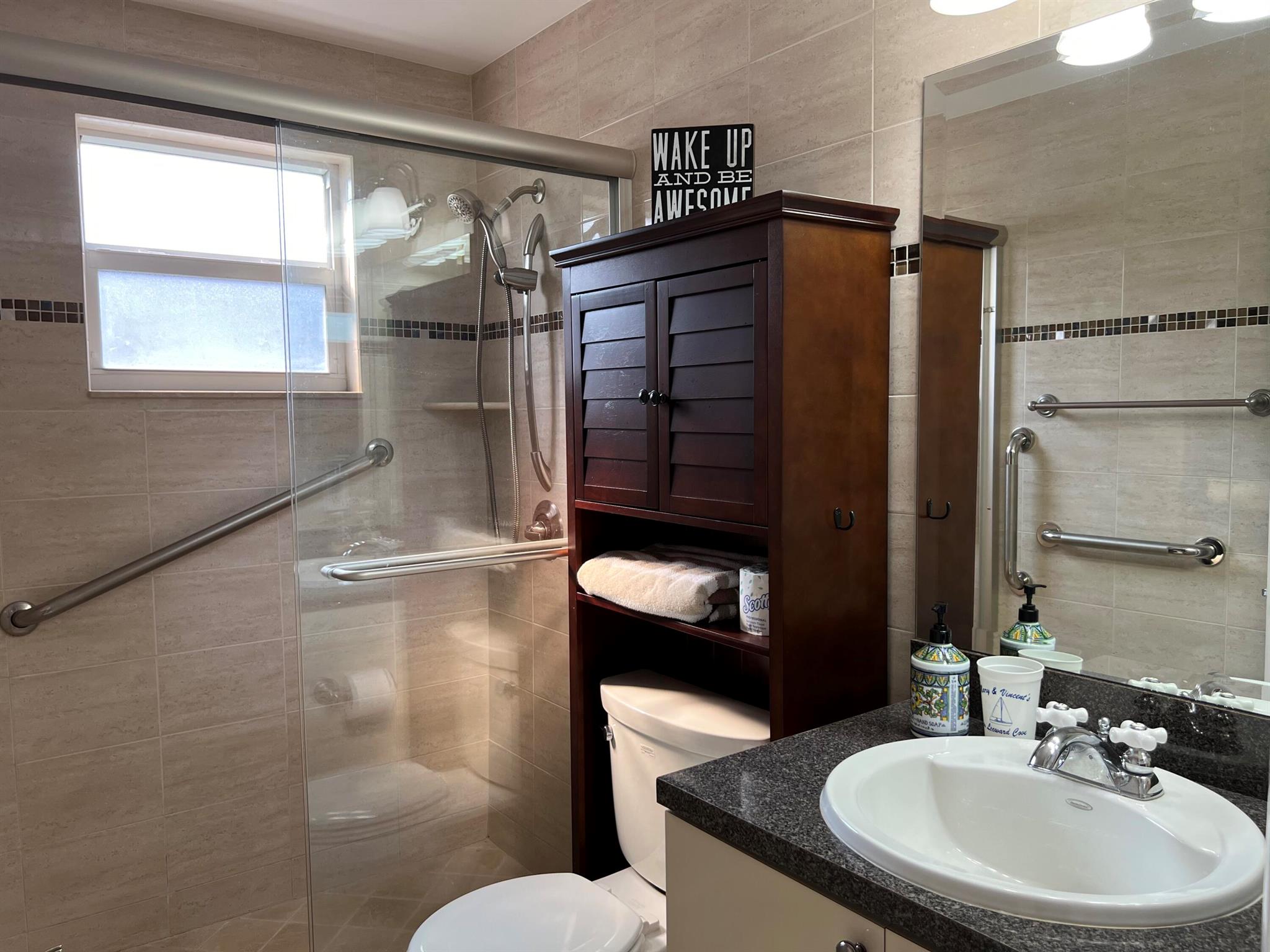 KINGS POINT NORMANDY COND - Residential Lease