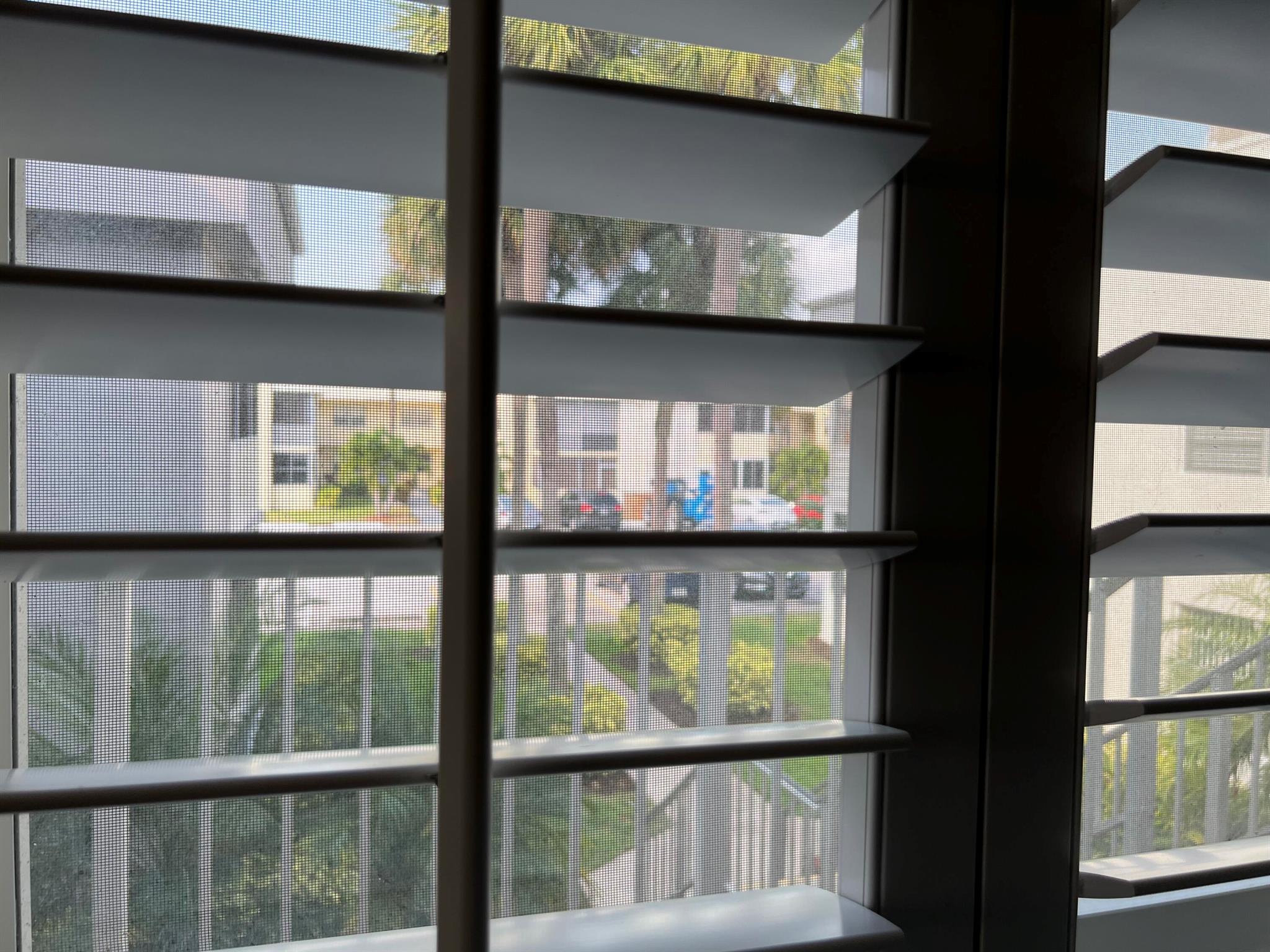 KINGS POINT NORMANDY COND - Residential Lease