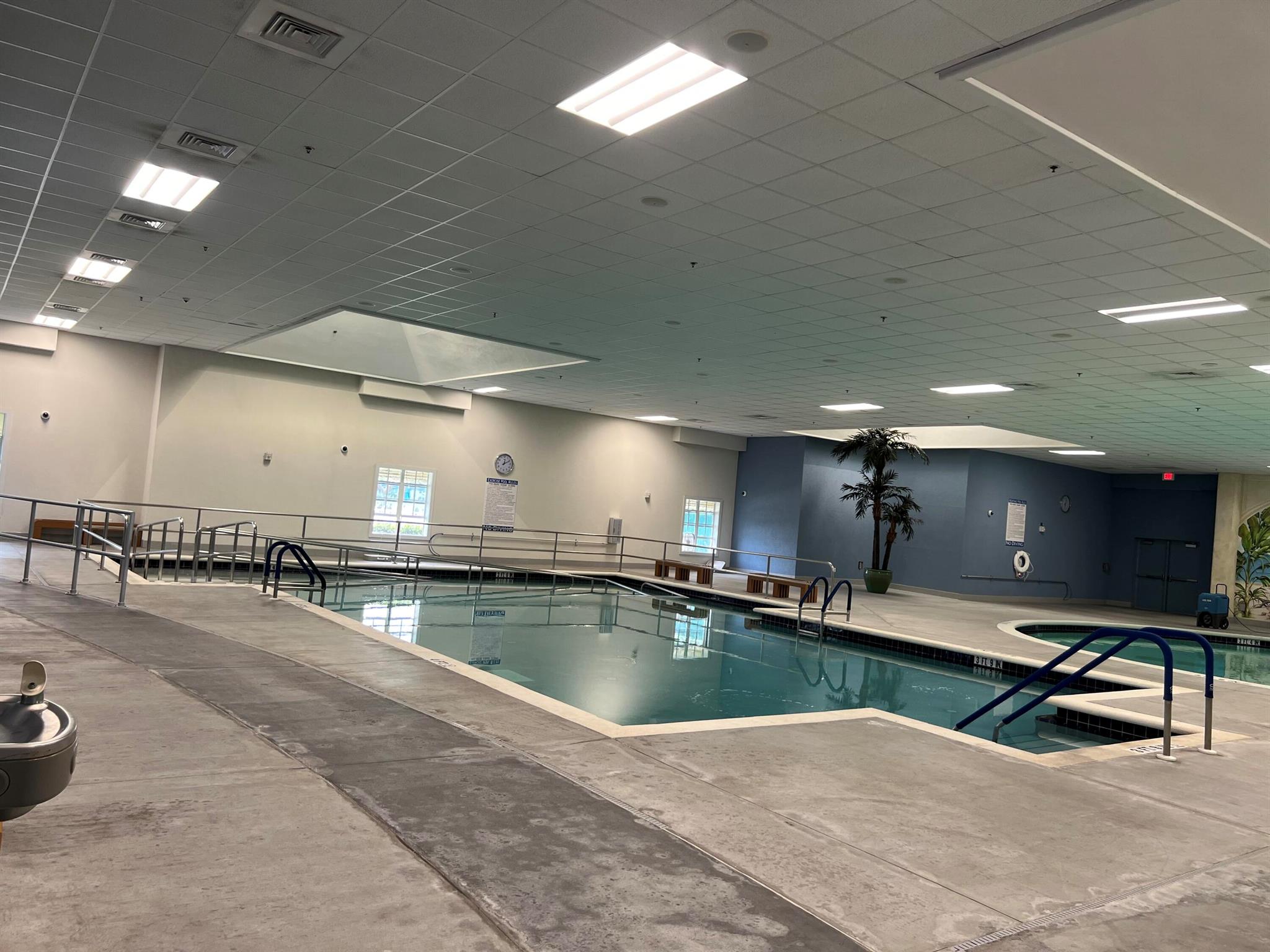 KINGS POINT NORMANDY COND - Residential Lease