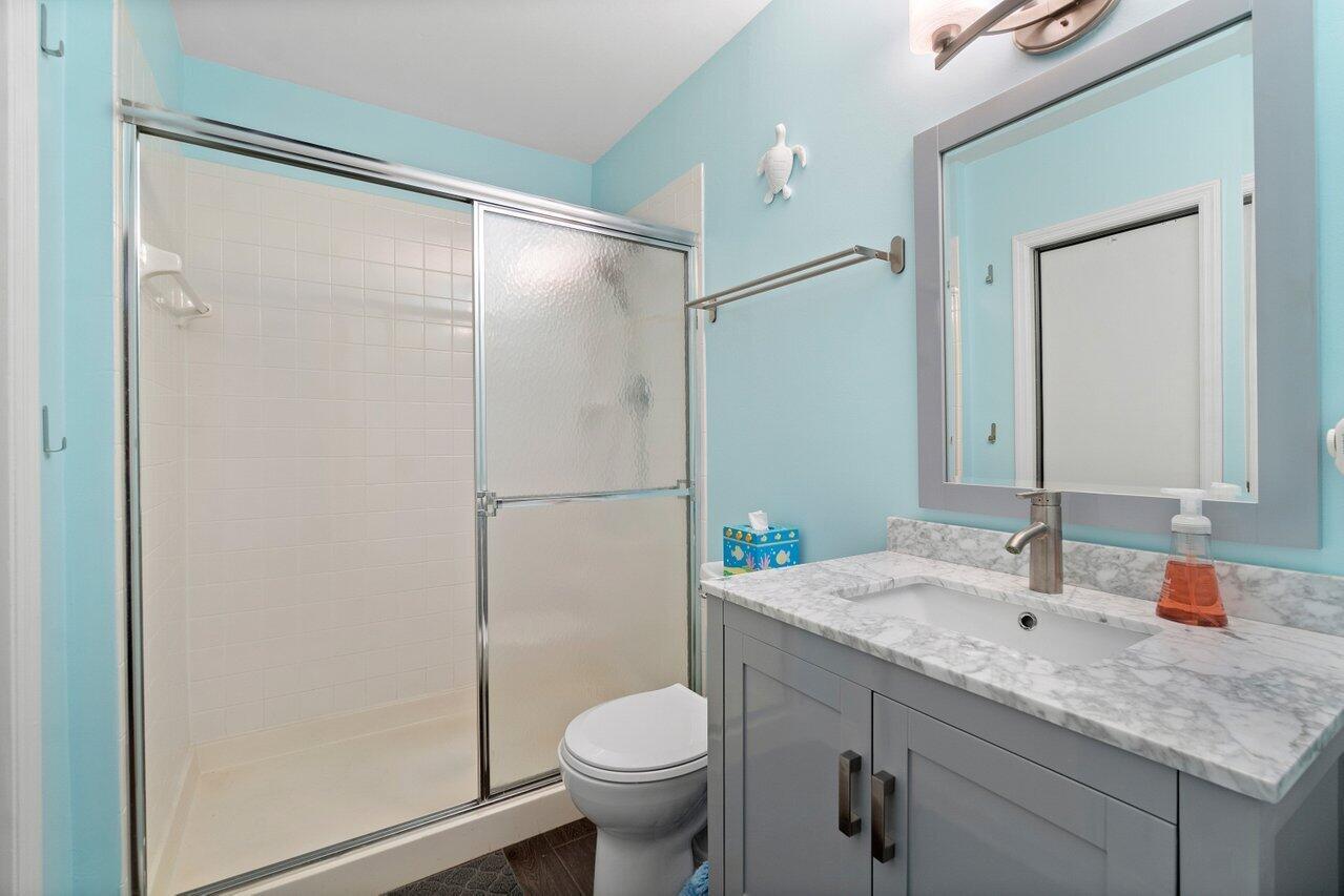 WESTWOOD LAKES 4 WESTWOOD GARDENS - Residential