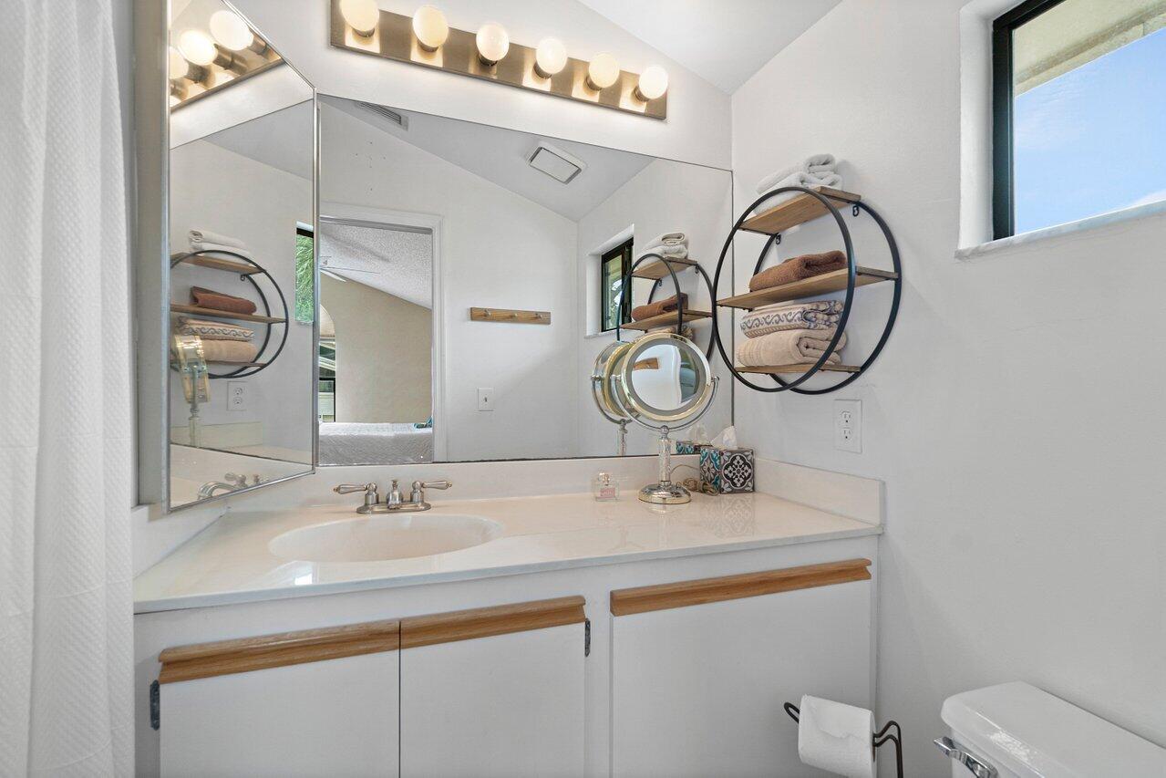 WESTWOOD LAKES 4 WESTWOOD GARDENS - Residential