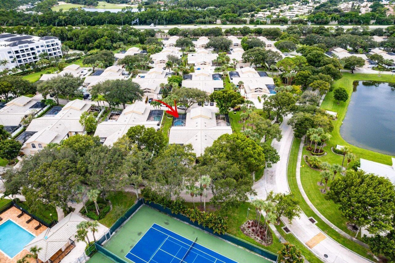 WESTWOOD LAKES 4 WESTWOOD GARDENS - Residential