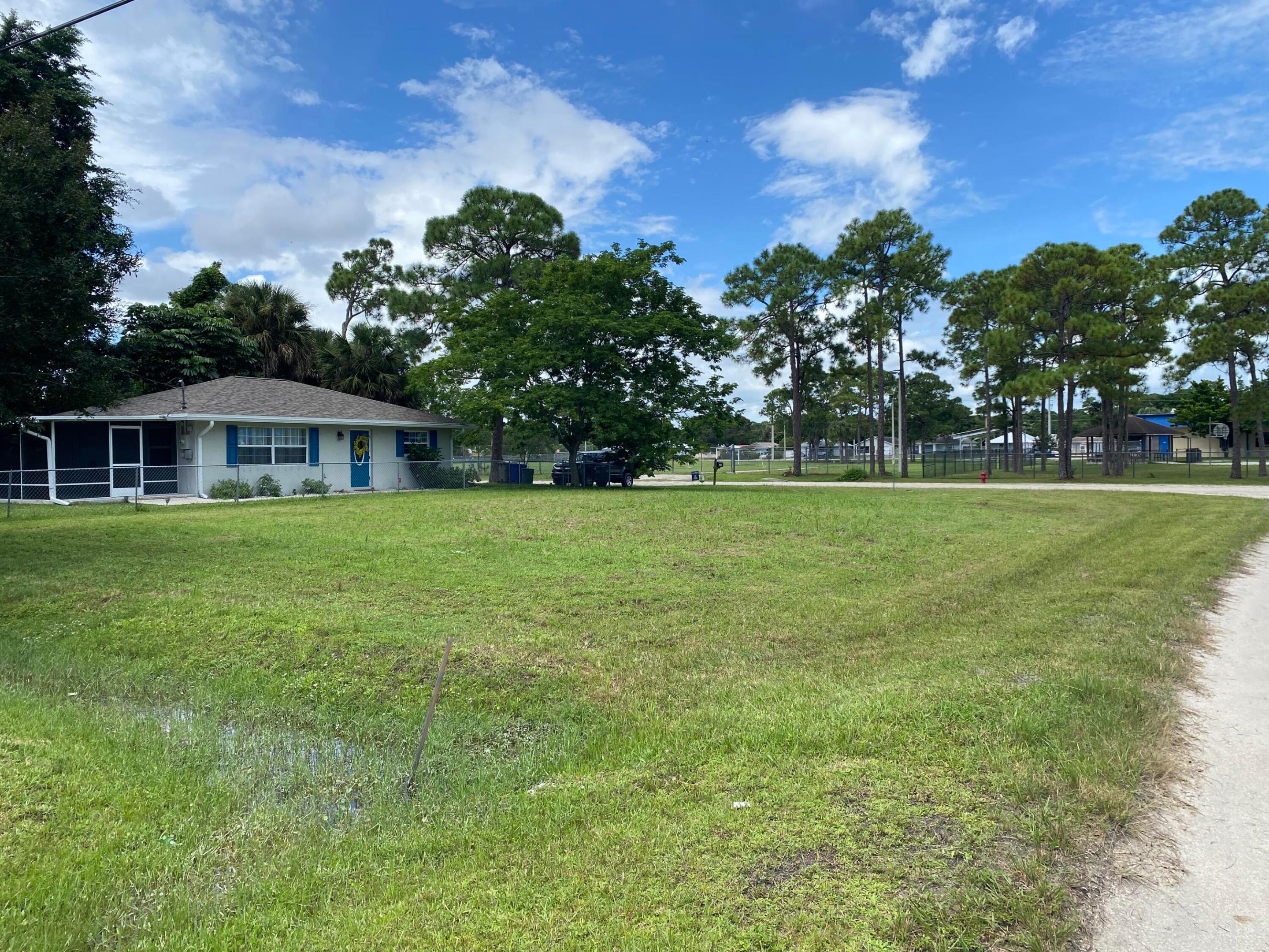 OSLO PARK UNIT NO 2 - Land