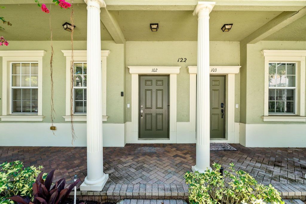 Photo of 122 W Royal Palm Circle #102, Jupiter, FL 33458 (MLS # R11116318)