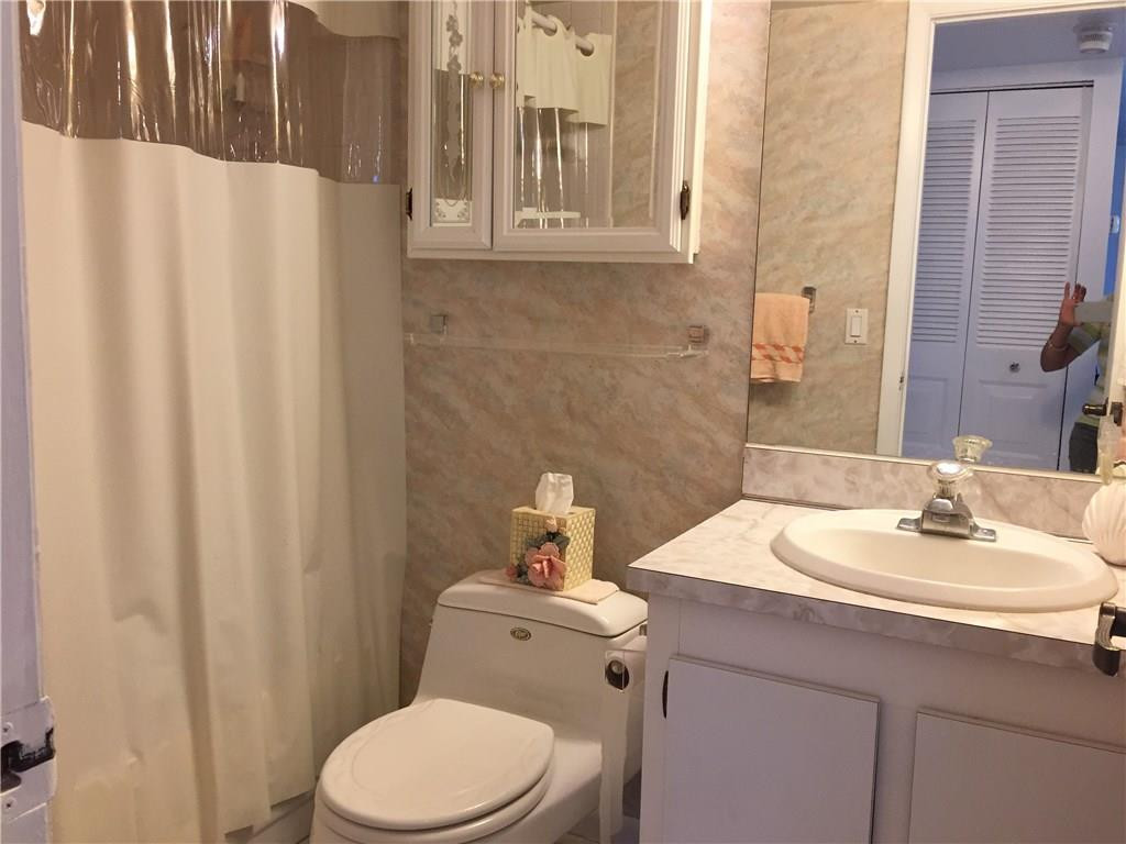 SUNRISE LAKES PHASE IV - Residential