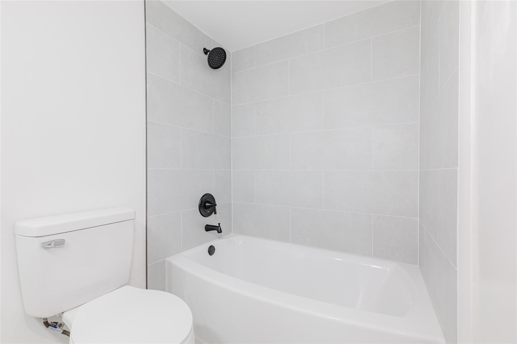 Bonaire at Woodmont - Residential