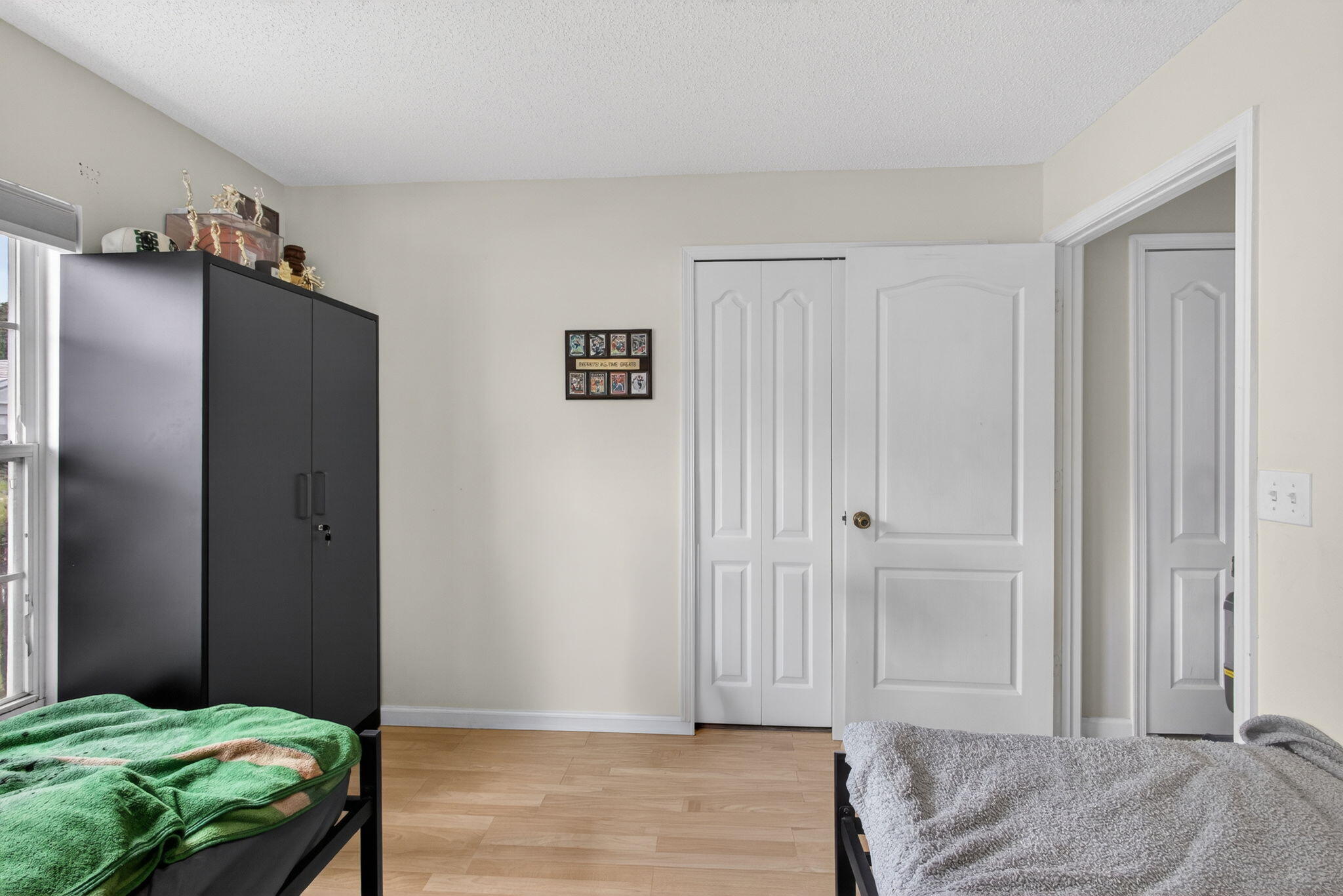 NORMANDY VILLAGE - Residential