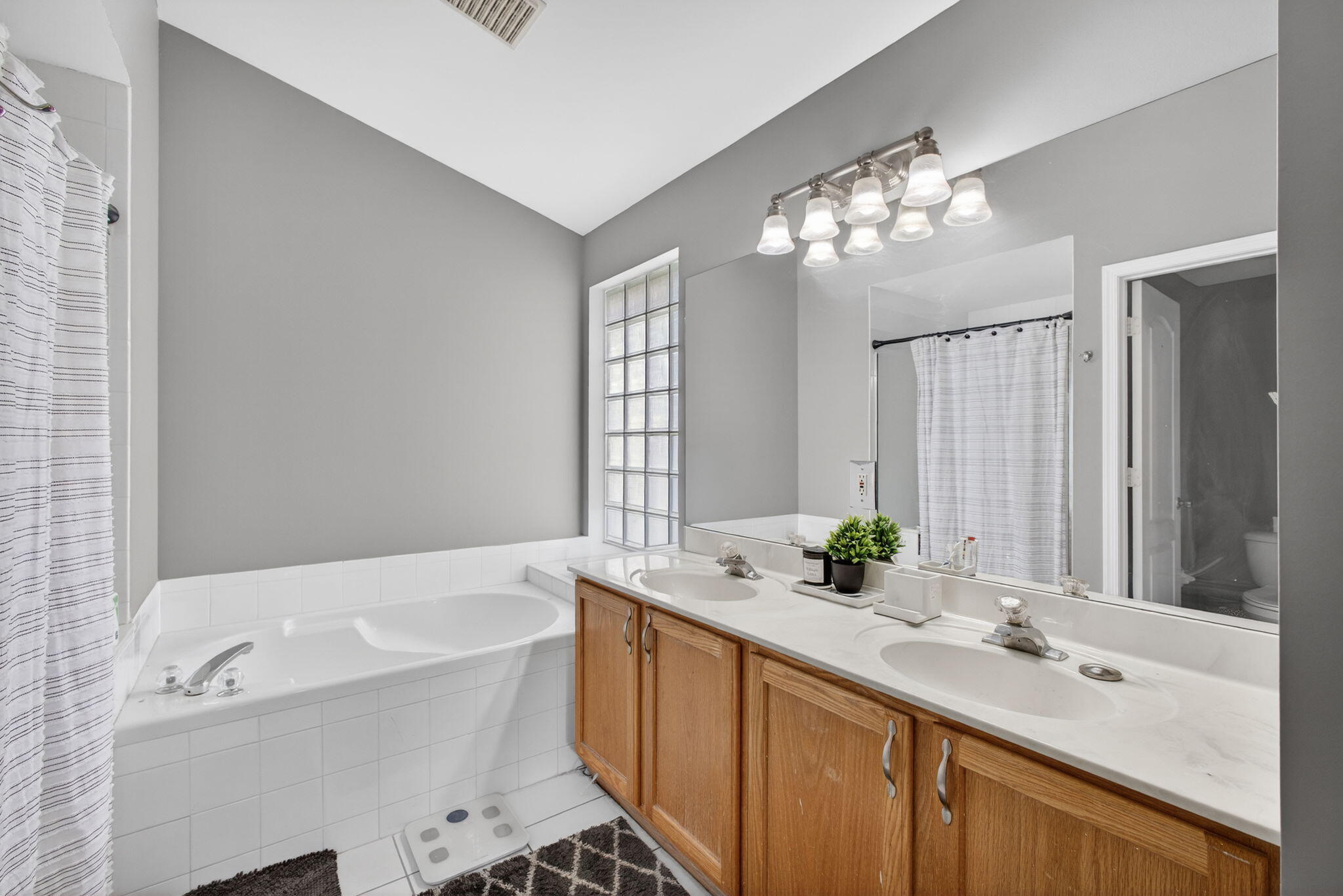 NORMANDY VILLAGE - Residential