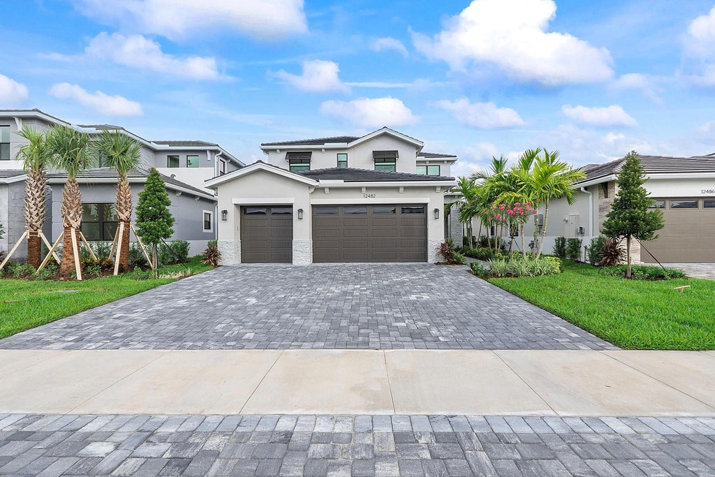 Photo of 12482 Solana Bay Circle, Palm Beach Gardens, FL 33412 (MLS # F10482978)