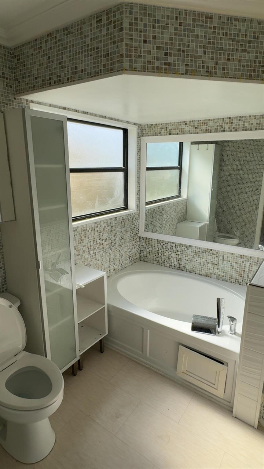 NORTHPOINTE I - Residential Lease