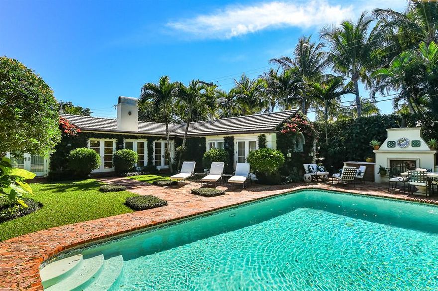 Beautiful renovation of this classic North End Palm Beach home. Located one property from the Atlantic Ocean this charming residence has been updated to current luxury standards. This home features hardwood and stone floors, whole house generator, impact windows and doors throughout and a chef's kitchen with Wolf gas range. Enjoy an open floor plan from this one story home. Four bedrooms, three and a half baths with a two car garage. French doors lead to a spectacular pool, outdoor fire place and spacious entertaining area. Enjoy ocean breezes with complete privacy from mature manicured landscaping.