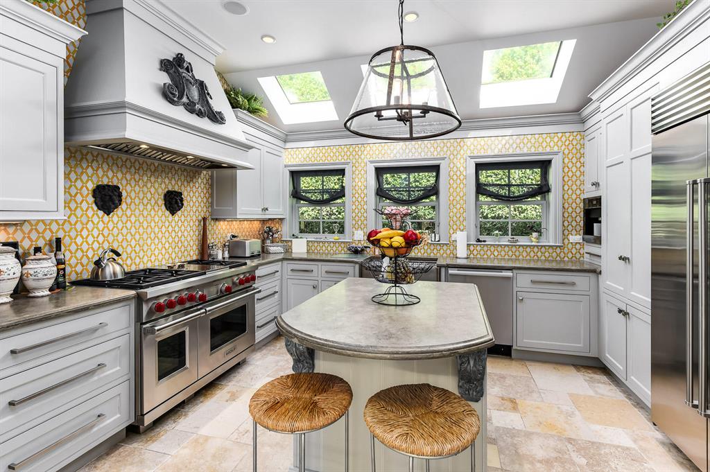 Acreage & Unrec - Residential