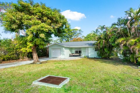 Tiny photo for 411 SW 1st Avenue, Boynton Beach, FL 33435 (MLS # B26006161)