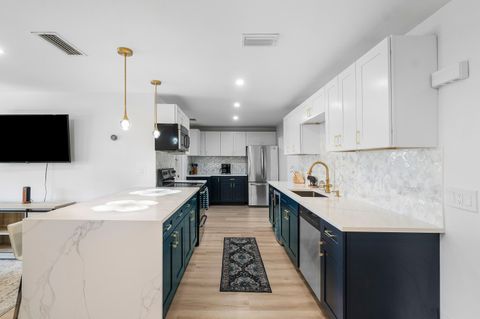 Tiny photo for 411 SW 1st Avenue, Boynton Beach, FL 33435 (MLS # B26006161)