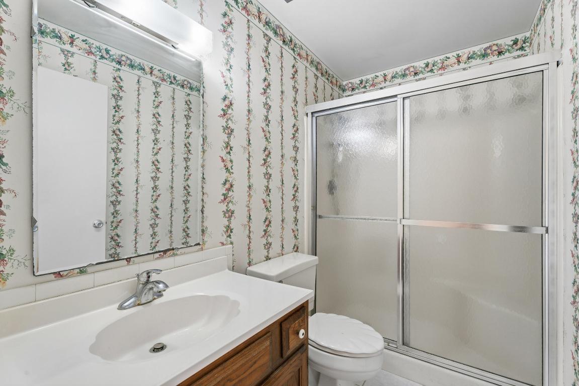 VISTA GARDENS F/K/A VISTA ROYALE GARDENS - Residential