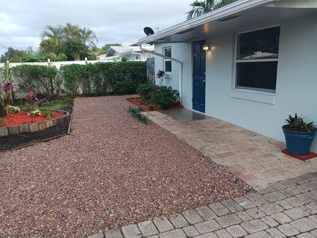 Photo of 4805 Belle Road, Lake Worth, FL 33461 (MLS # R10953840)