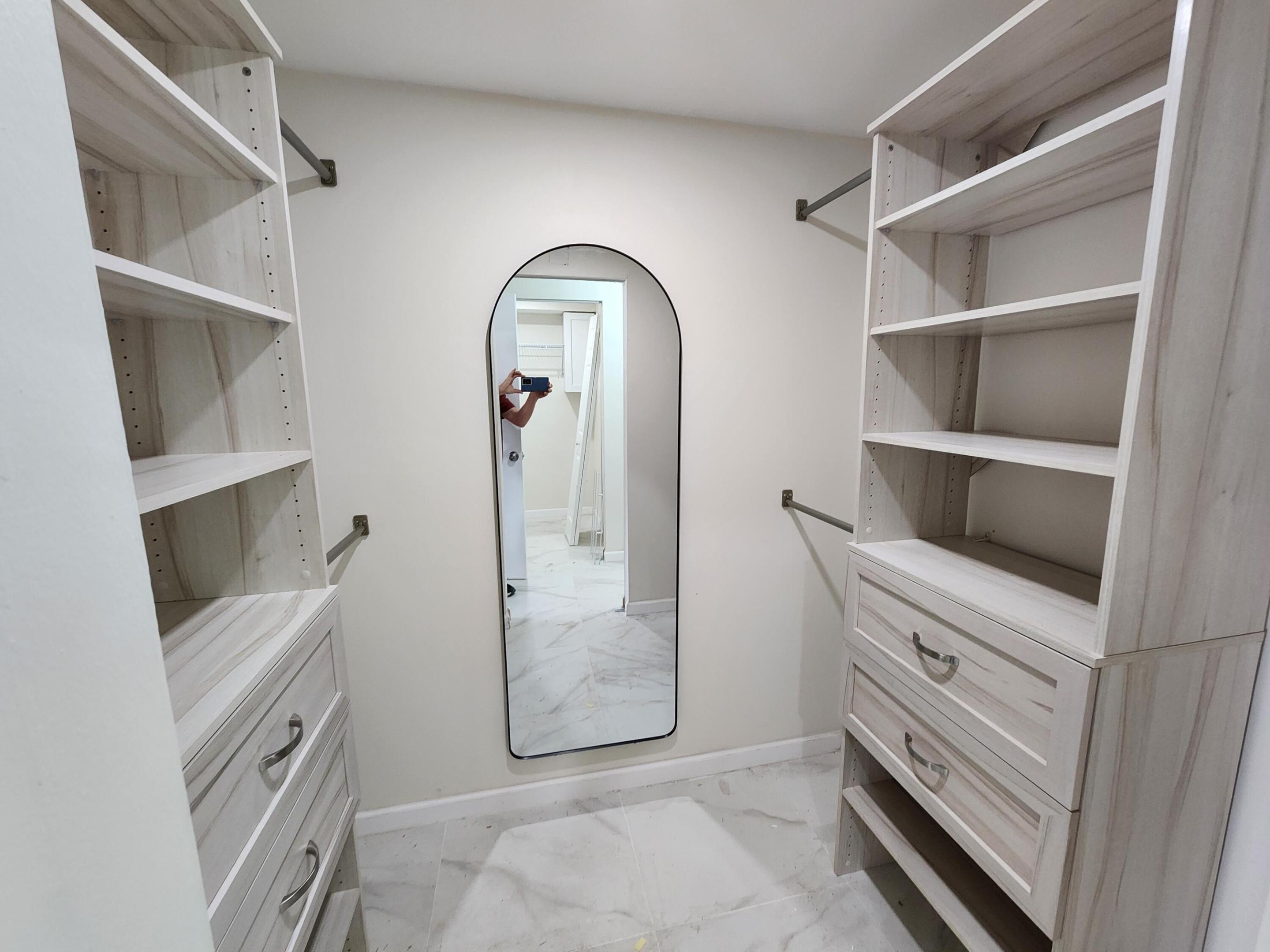 PLANTATION PINES PHASE 1 CONDO - Residential Lease