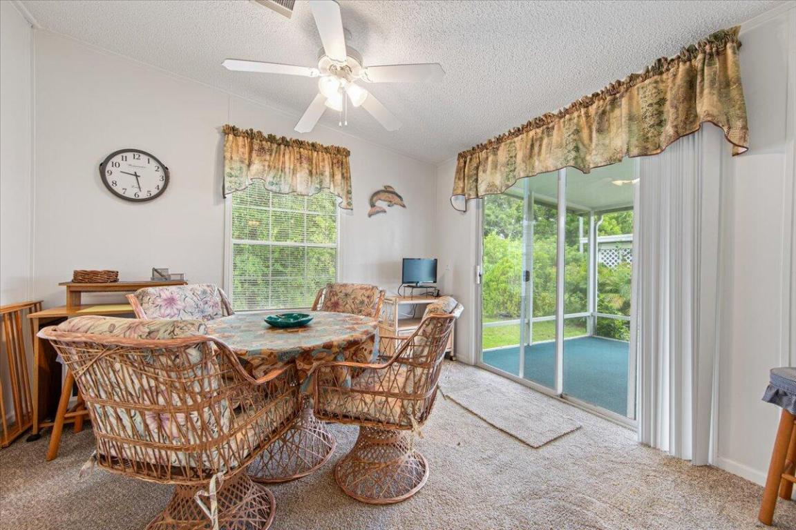 TROPICAL ISLES - Residential