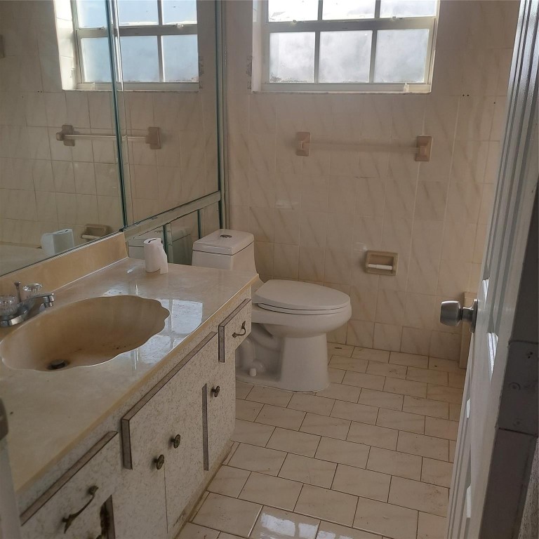 Lauderdale Lakes East Gat - Residential