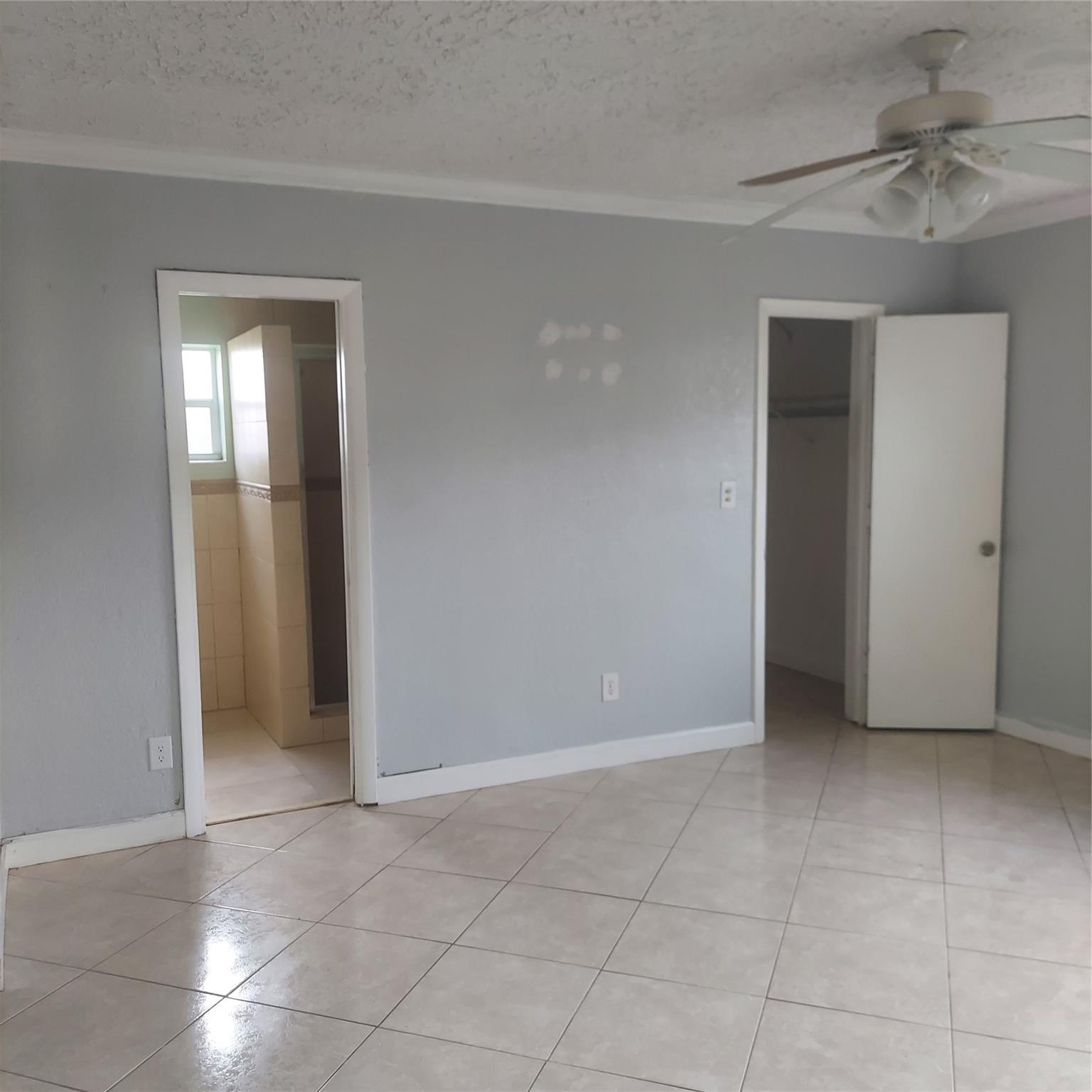 Lauderdale Lakes East Gat - Residential