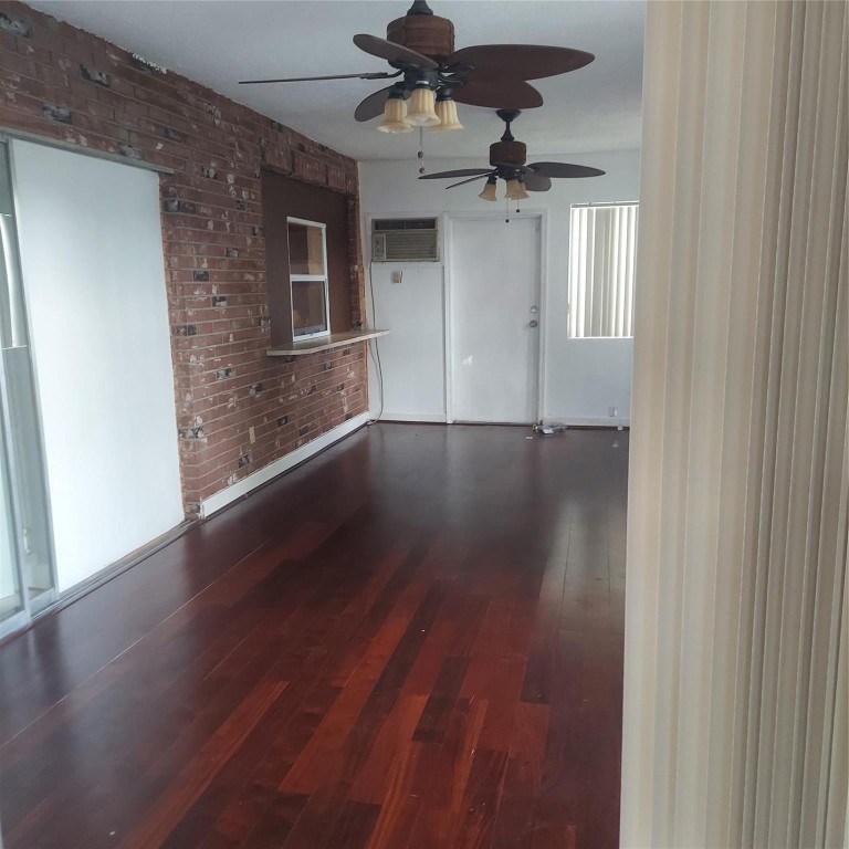 Lauderdale Lakes East Gat - Residential