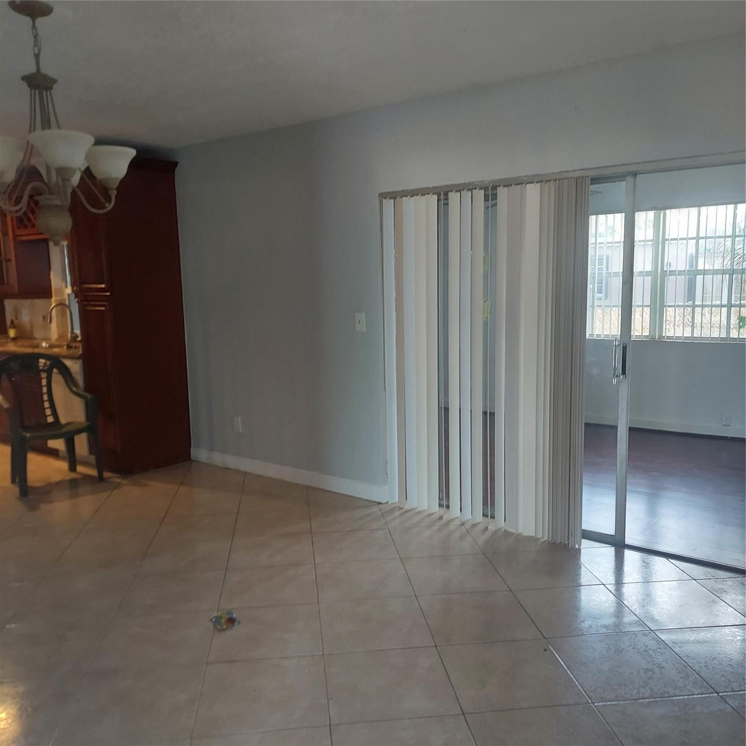 Lauderdale Lakes East Gat - Residential