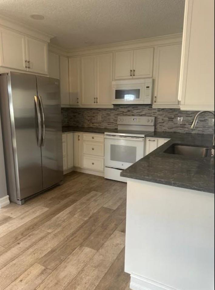 Country Club Acres Add 04 - Residential Lease