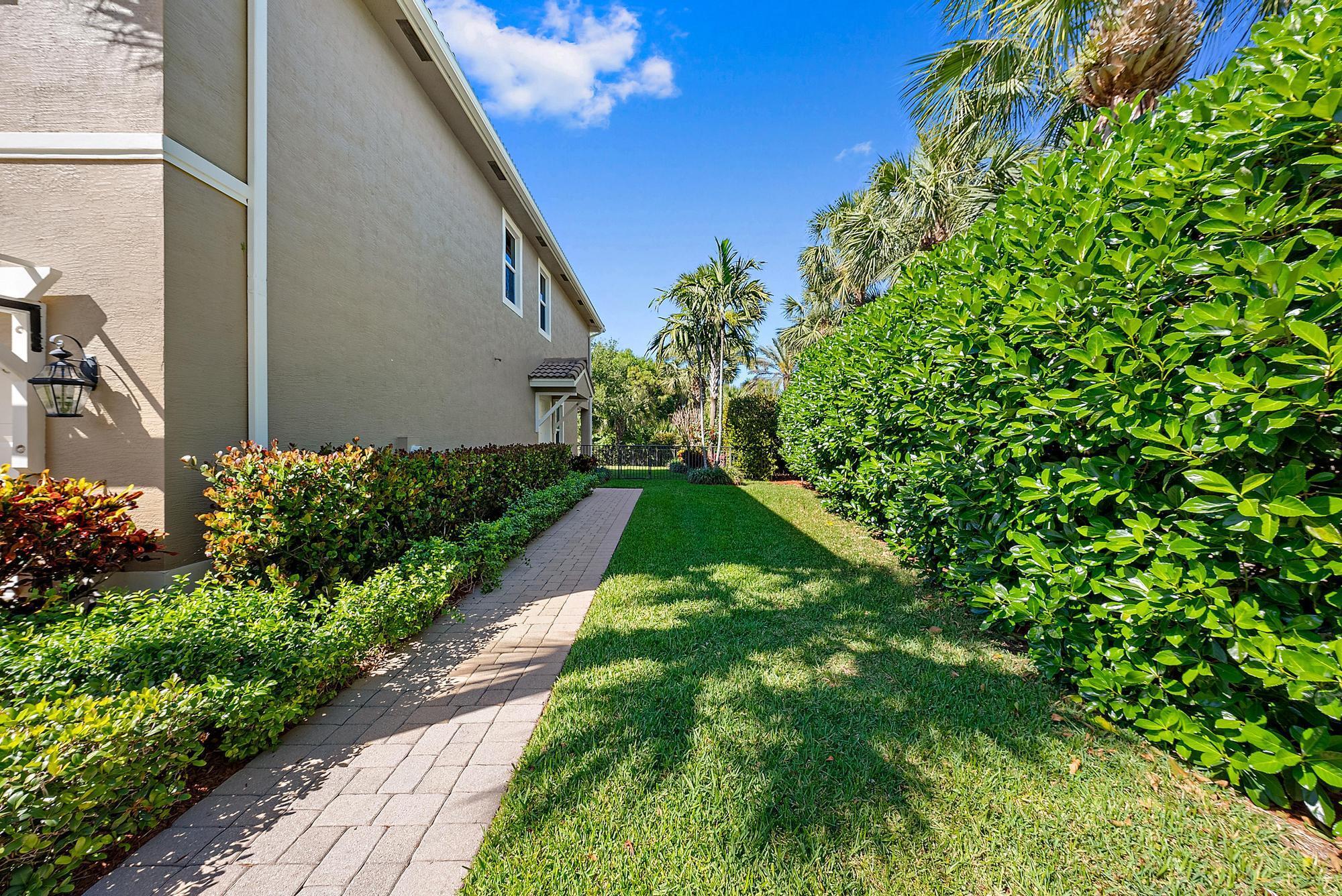 5077 Dulce Court