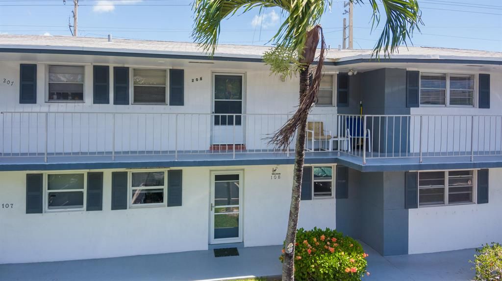 Photo of 1111 Lake Ter 208 Terrace Ter #208, Boynton Beach, FL 33426 (MLS # R10763047)