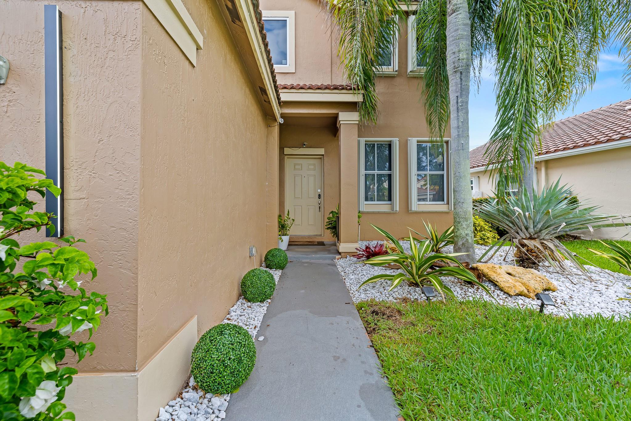 695 Falling Water Rd