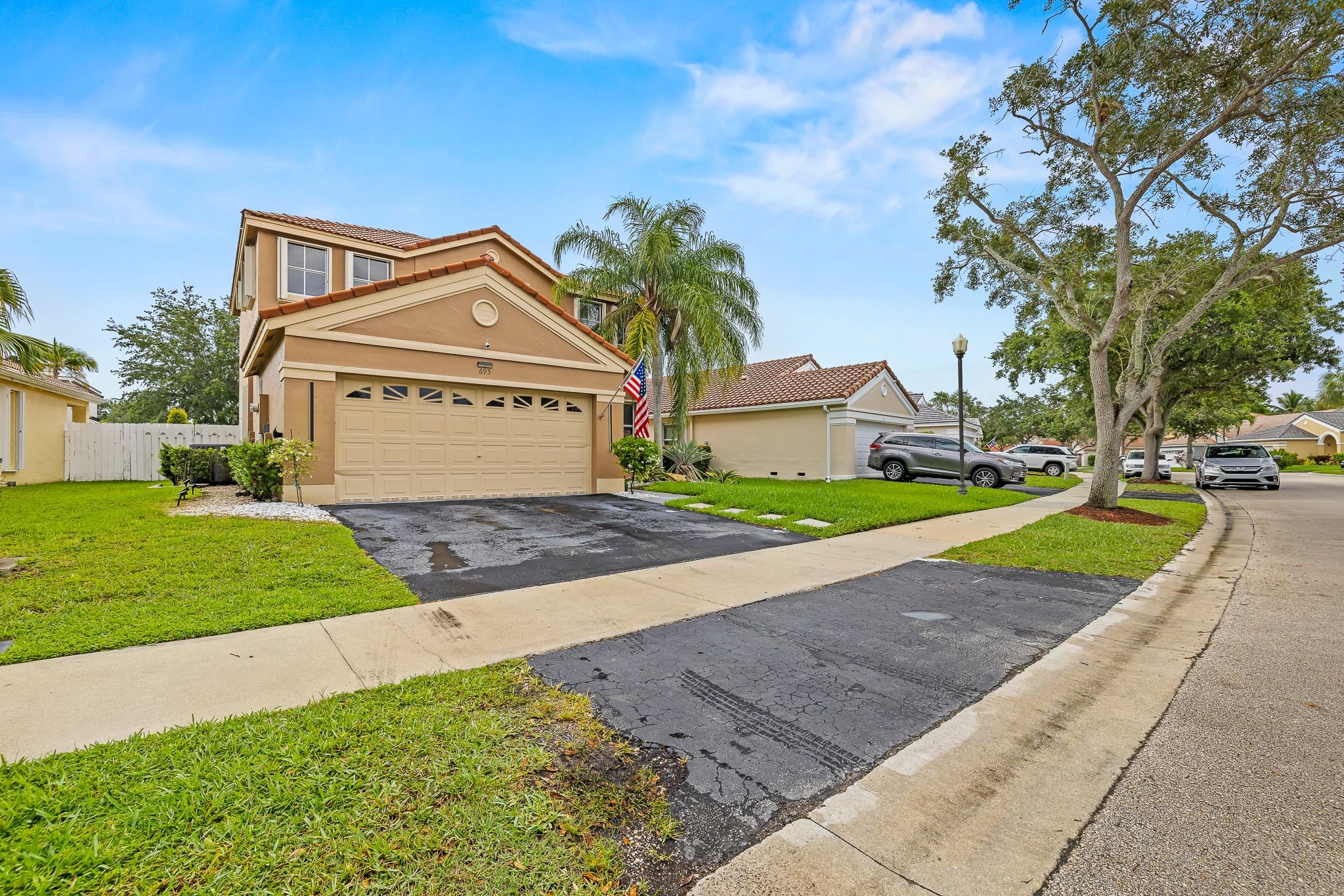 695 Falling Water Rd