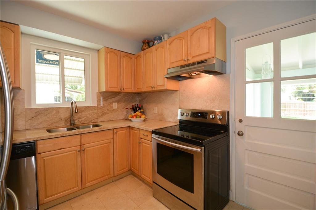 Hollywood Lawns 2-58 B - Residential