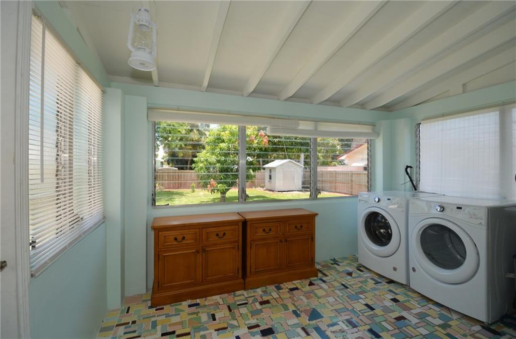 Hollywood Lawns 2-58 B - Residential