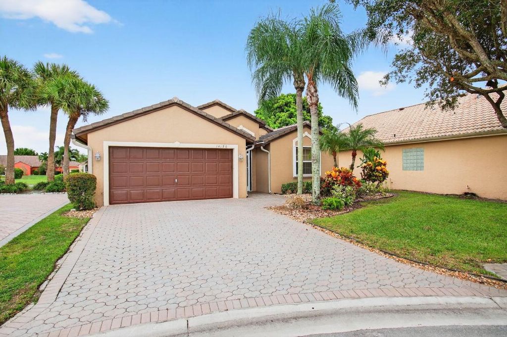 Photo of 14190 Castlerock Way, Delray Beach, FL 33446 (MLS # R11109420)