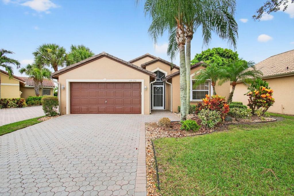 Photo of 14190 Castlerock Way, Delray Beach, FL 33446 (MLS # R11109420)