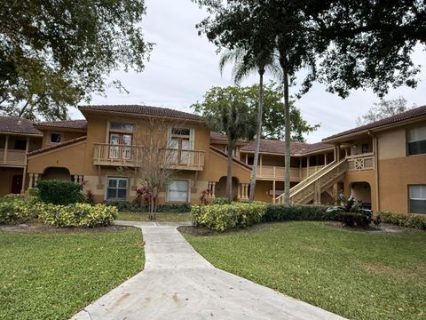 4879 Via Palm Lake Unit 608 West Palm Beach FL 33417