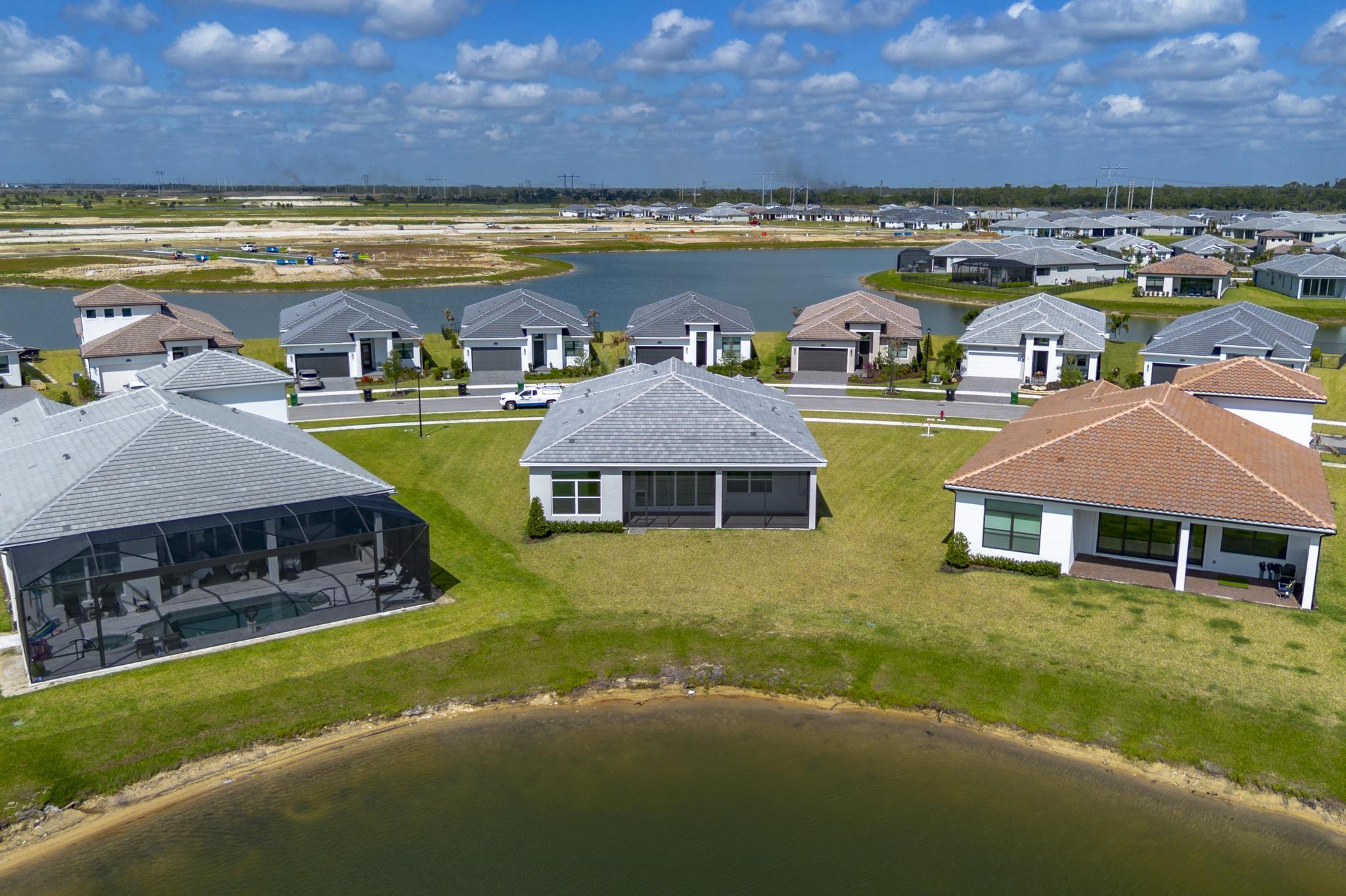 VERANO - Residential