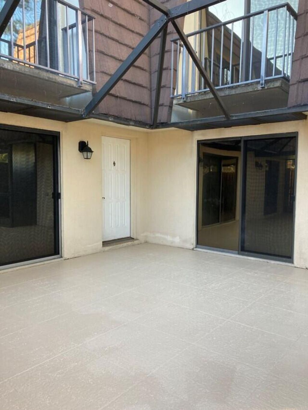 Photo of 2507 25th Lane, Palm Beach Gardens, FL 33418 (MLS # R11114188)