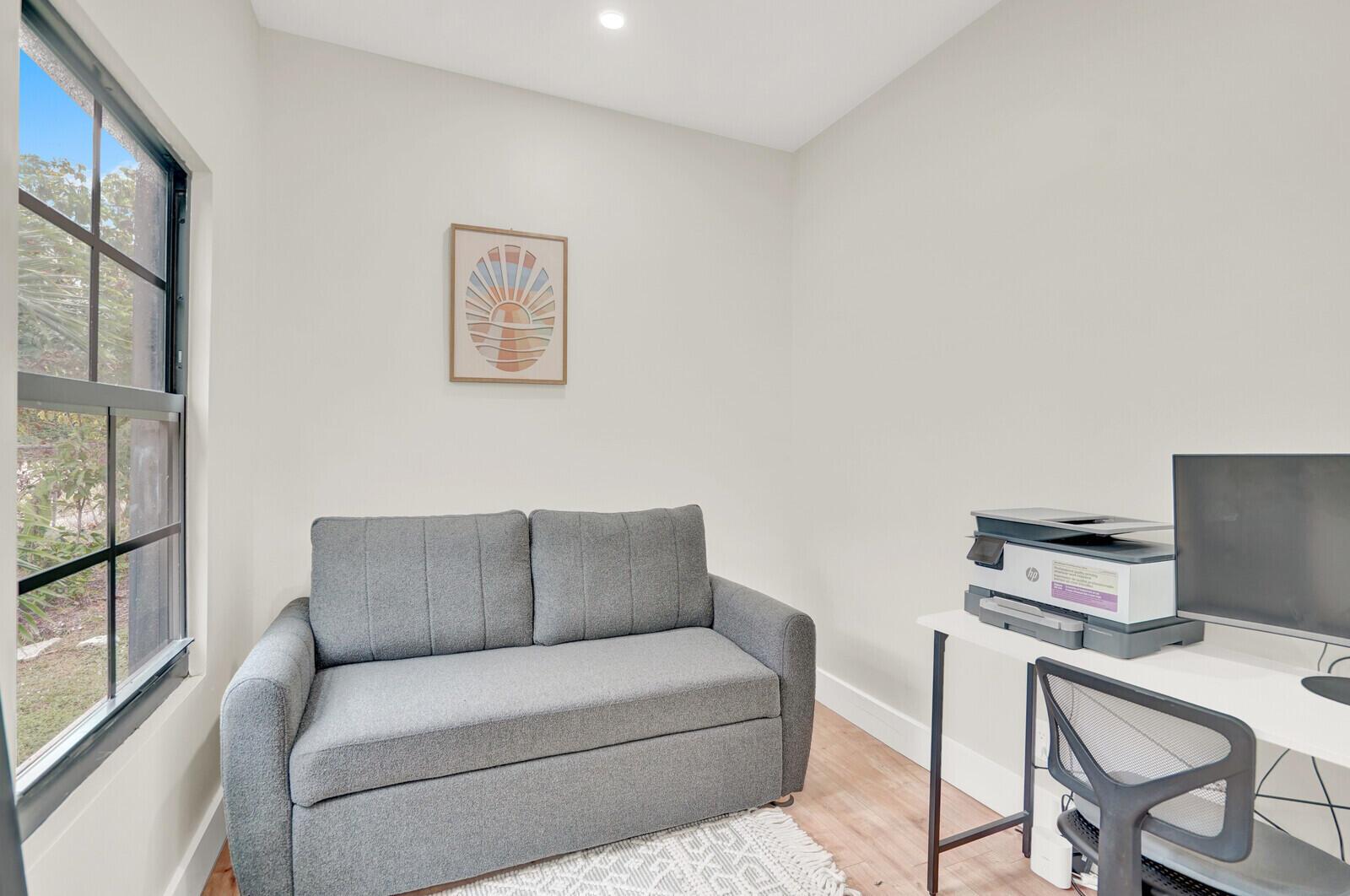 FERNWOOD - Residential Lease