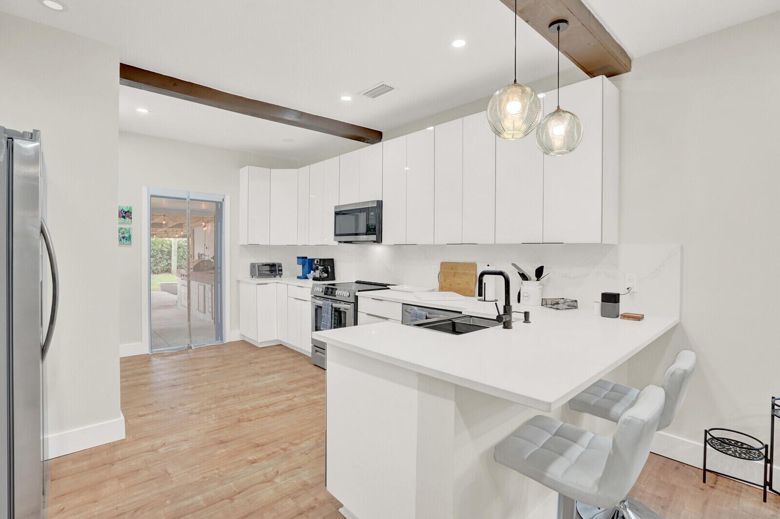 FERNWOOD - Residential Lease