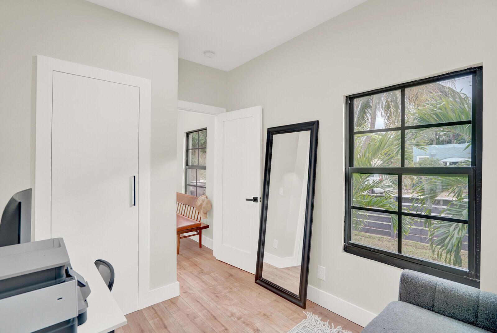 FERNWOOD - Residential Lease