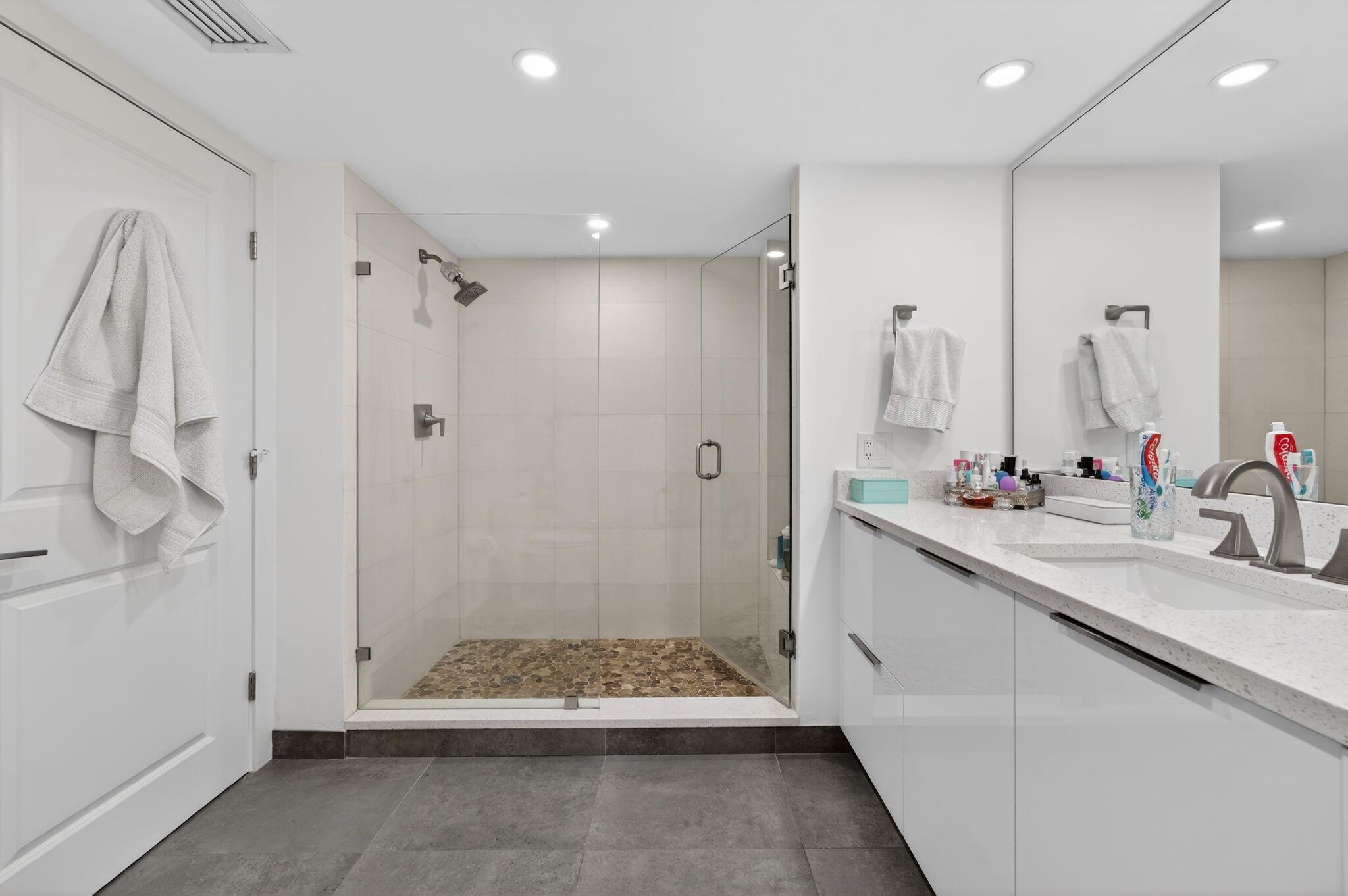 SEA RANCH CLUB OF BOCA I - Residential Lease