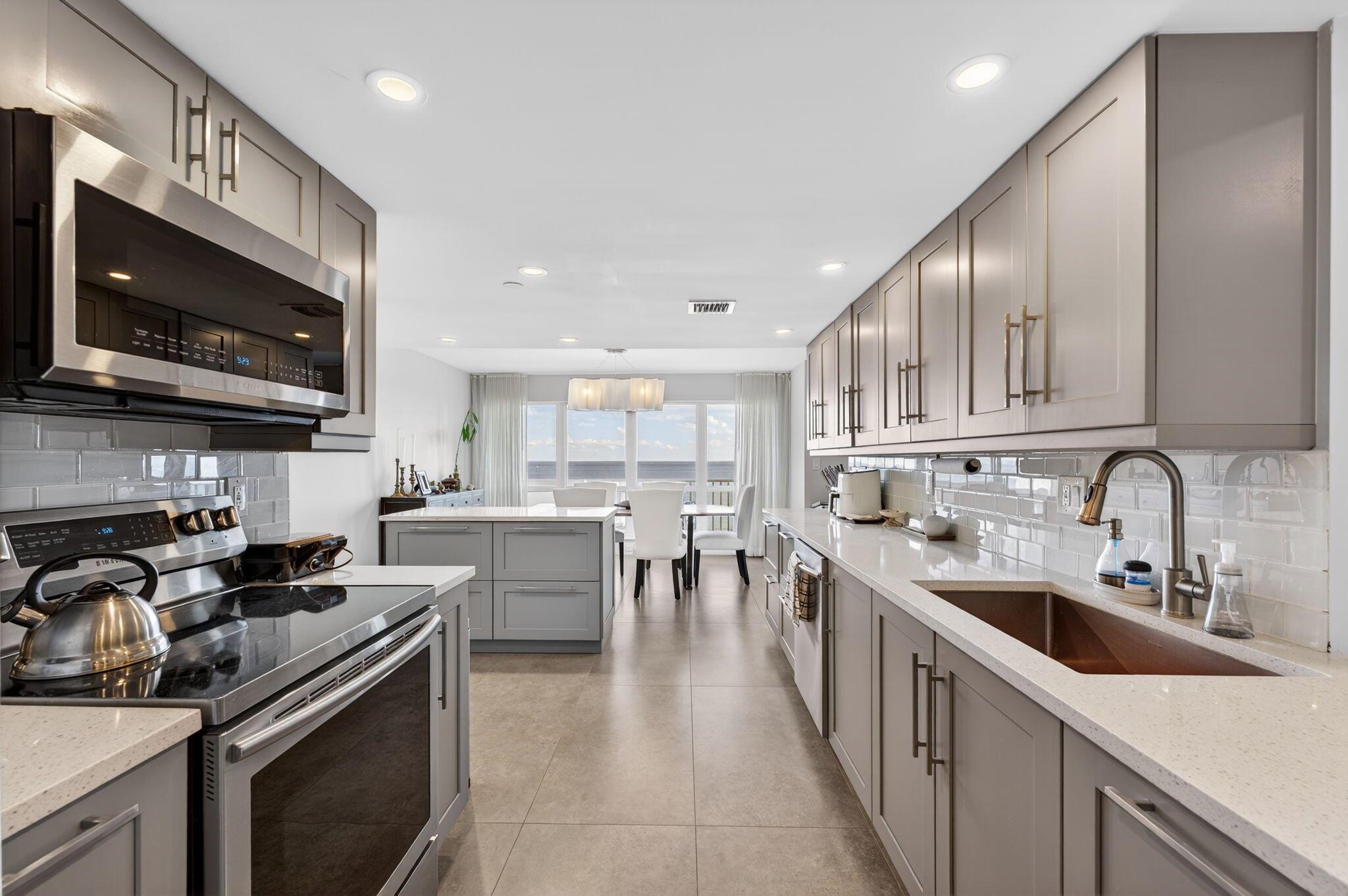 SEA RANCH CLUB OF BOCA I - Residential Lease